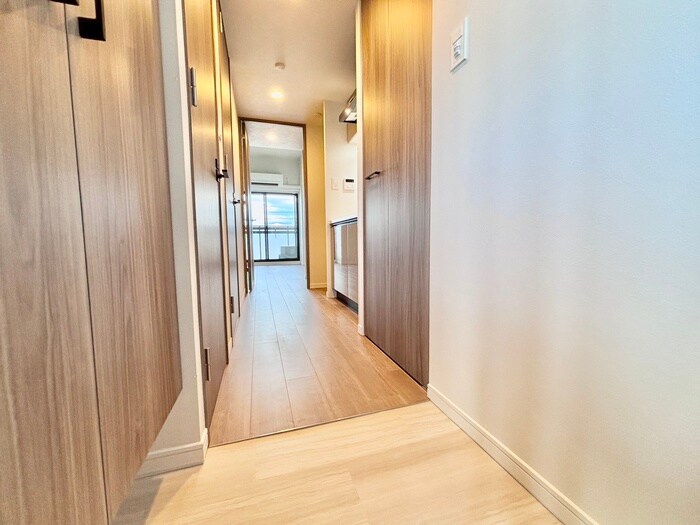 物件内観写真19　(廊下)
