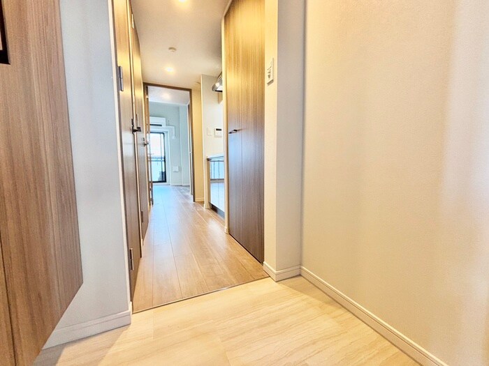 物件内観写真19　(廊下)