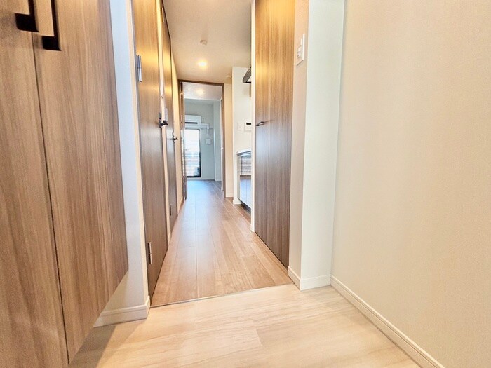 物件内観写真19　(廊下)