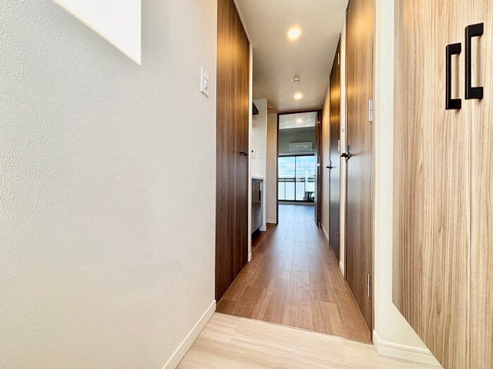 物件内観写真19　(廊下)