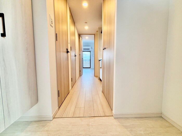 物件内観写真19　(廊下)