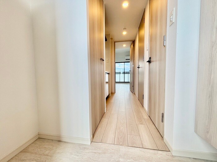 物件内観写真19　(廊下)