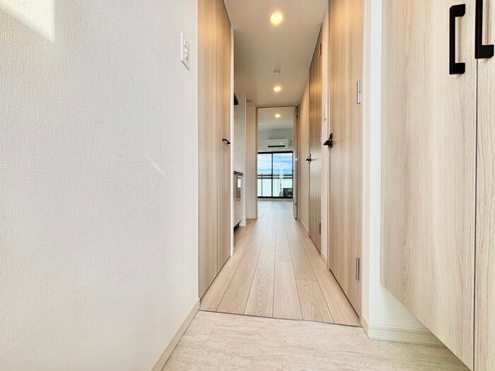物件内観写真19　(廊下)