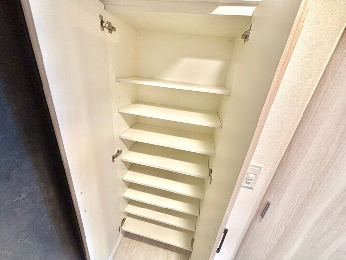 物件内観写真20　(靴箱)