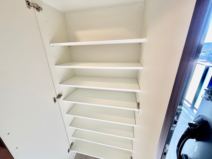 物件内観写真20　(靴箱)