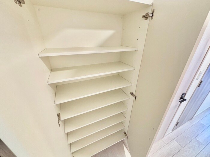 物件内観写真20　(靴箱)