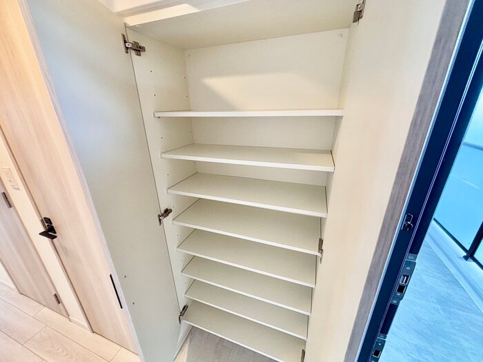 物件内観写真20　(靴箱)