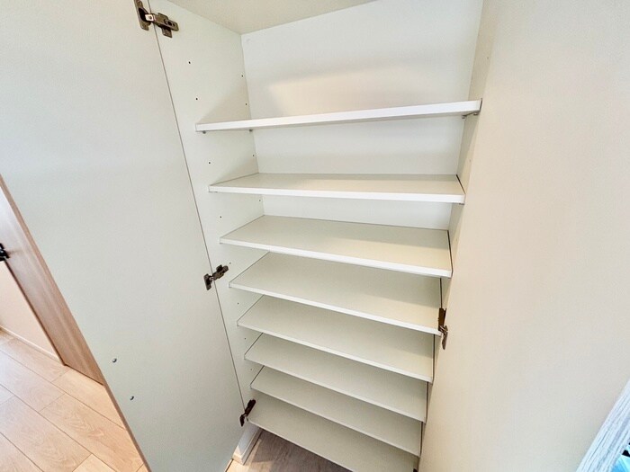 物件内観写真20　(靴箱)