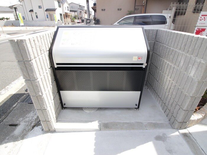 物件外観写真3　(建物設備)