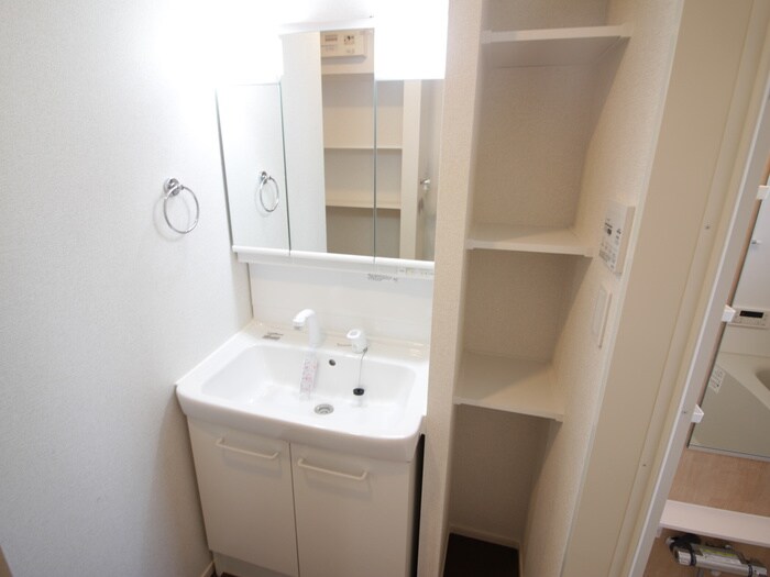 物件内観写真16　(洗面)