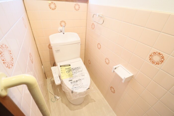物件内観写真9　(トイレ)