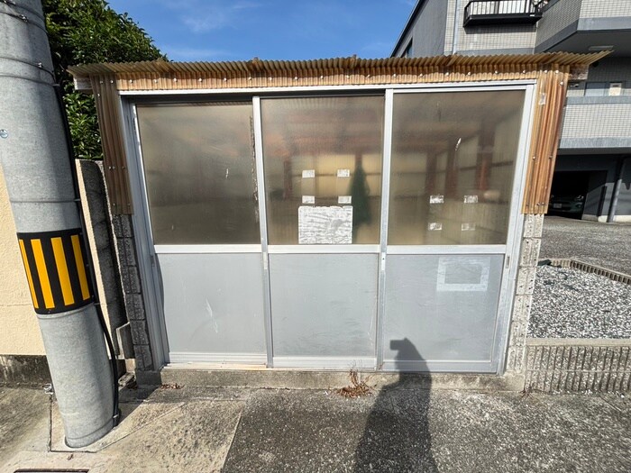 物件外観写真6　(建物設備)