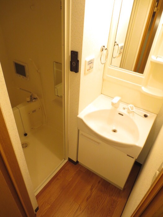 物件内観写真6　(洗面)