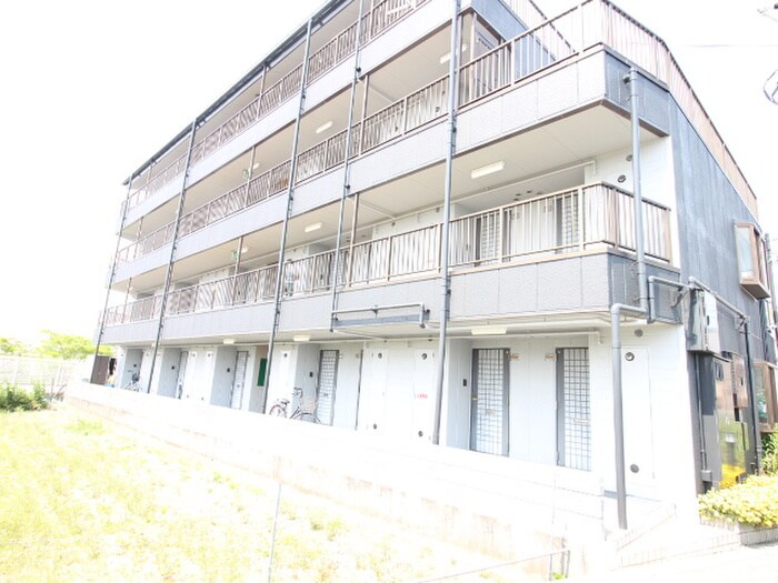 物件外観写真2　(外観写真)