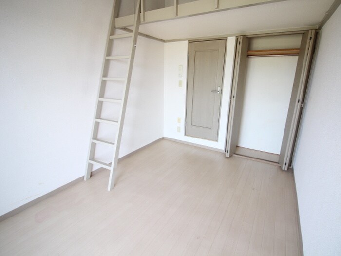 物件内観写真15　(居室)