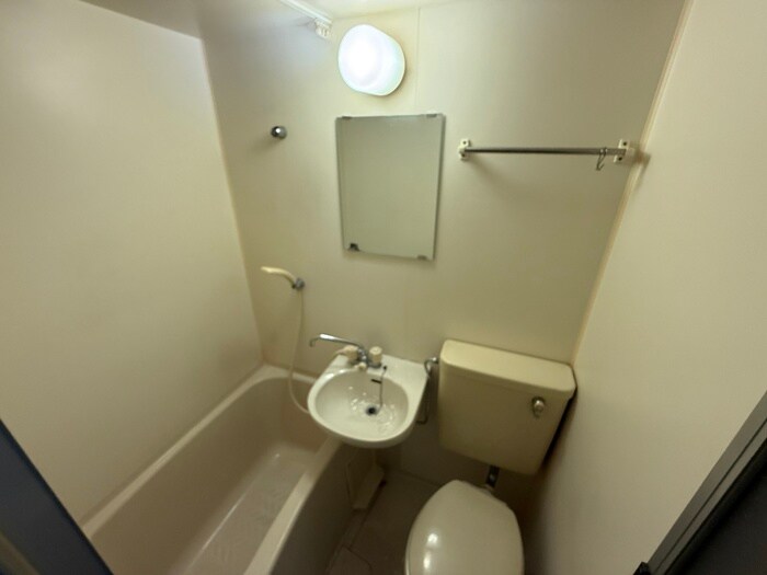 物件内観写真9　(バス／シャワールーム等)
