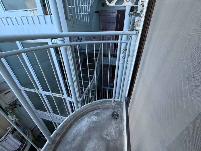 物件内観写真20　(洗濯機置場)