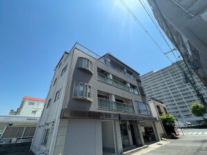 朝倉ビル外観写真