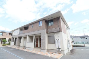 レディバードポイントB外観写真