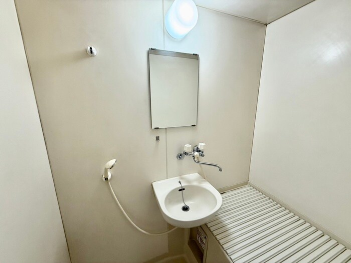 物件内観写真10　(洗面)