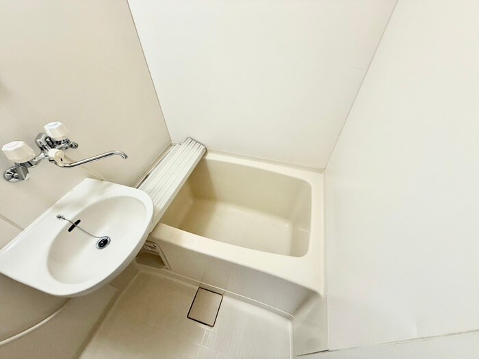 物件内観写真11　(バス／シャワールーム等)