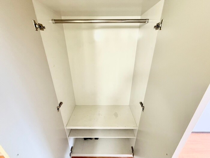 物件内観写真12　(収納)