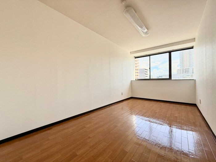 物件内観写真22　(居室)