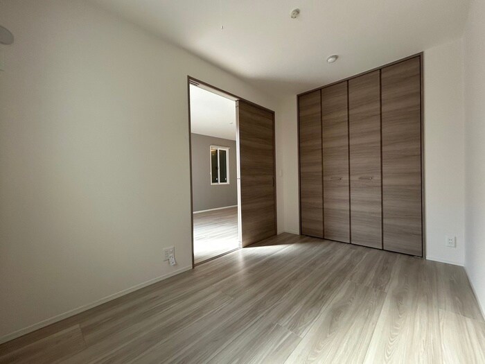 物件内観写真8　(居室)