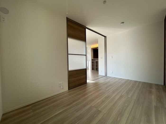 物件内観写真8　(居室)