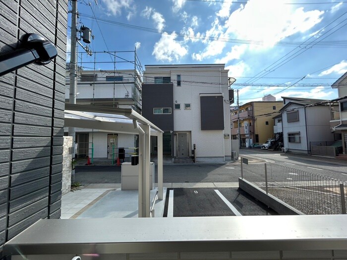 物件内観写真16　(室内からの展望)