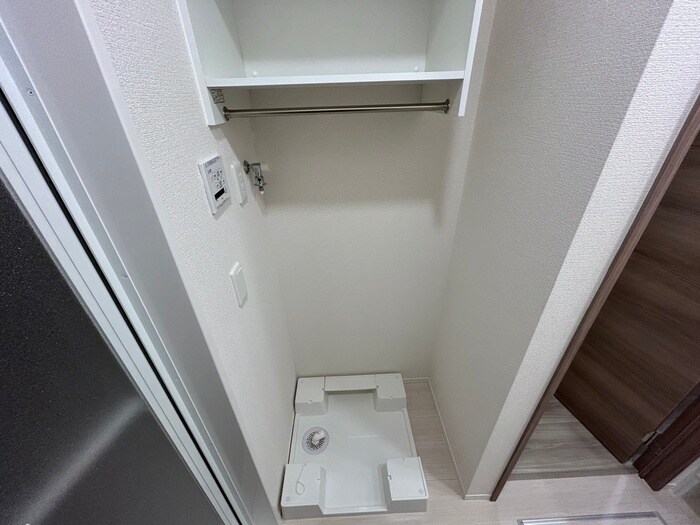 物件内観写真20　(洗濯機置場)