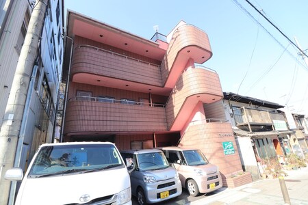 マンション逢坂外観写真