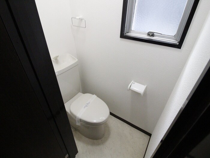 物件内観写真15　(トイレ)