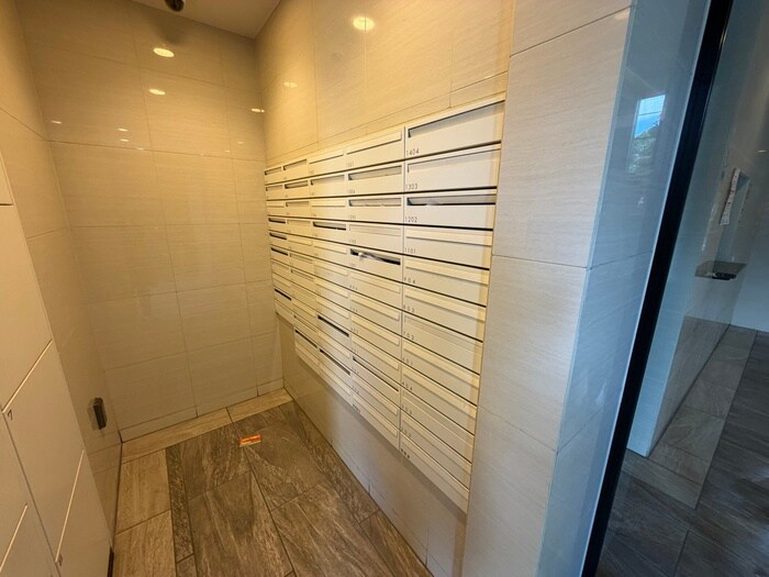 物件外観写真6　(建物設備)