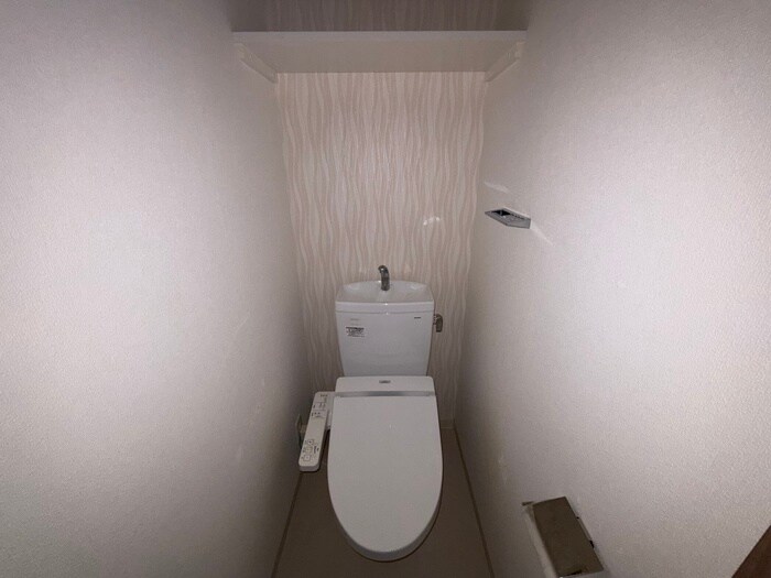 物件内観写真12　(トイレ)