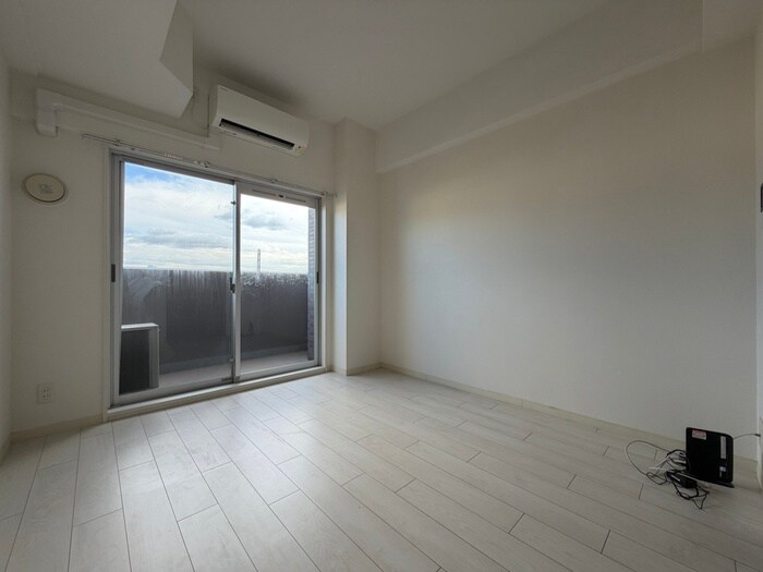 物件内観写真15　(居室)