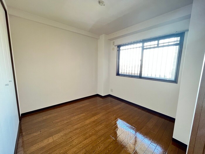 物件内観写真11　(居室)