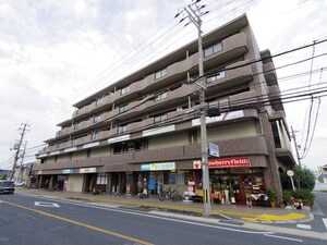 アデストビル　LIFE　SPACE外観写真