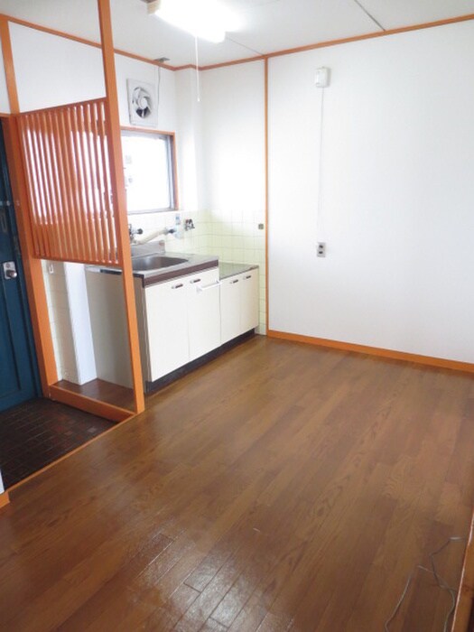 物件内観写真8　(居室)