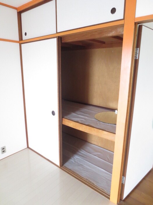 物件内観写真11　(収納)