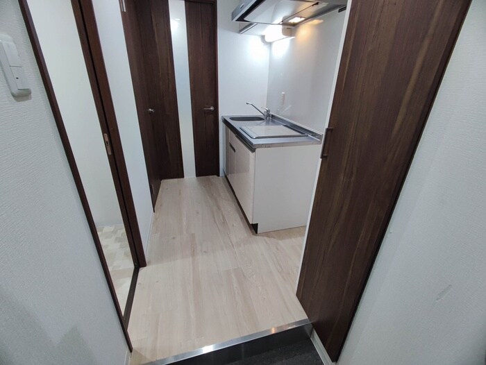 物件内観写真8　(廊下)