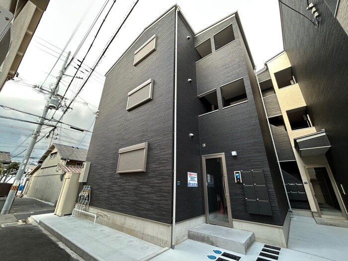 物件外観写真2　(外観写真)