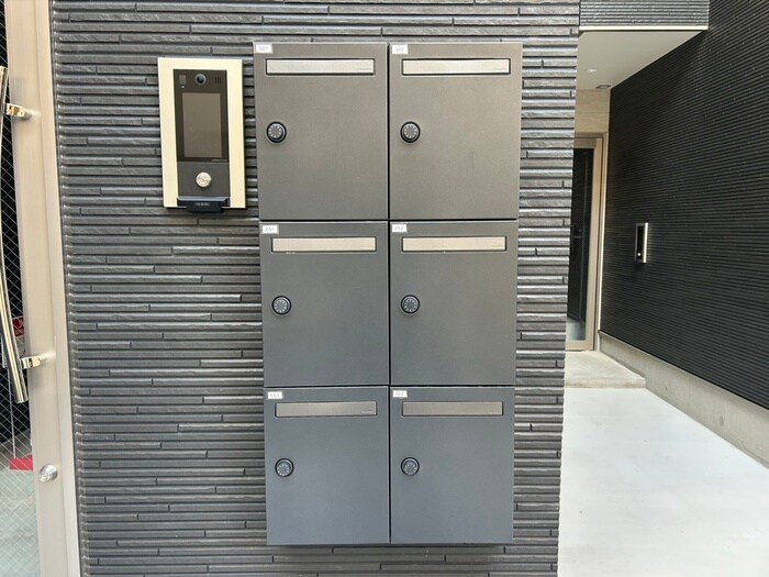 物件外観写真4　(建物設備)