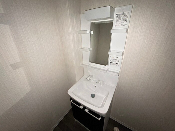 物件内観写真12　(洗面)