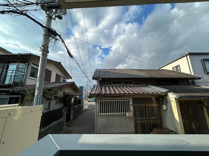 物件内観写真16　(室内からの展望)