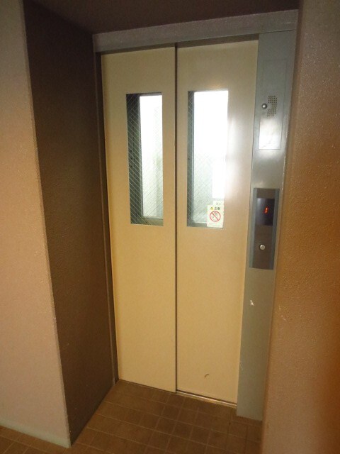 物件外観写真3　(建物設備)