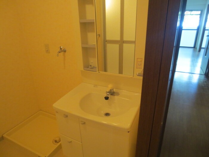 物件内観写真10　(洗面)