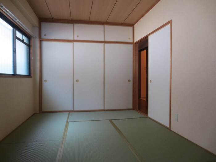 物件内観写真12　(居室)