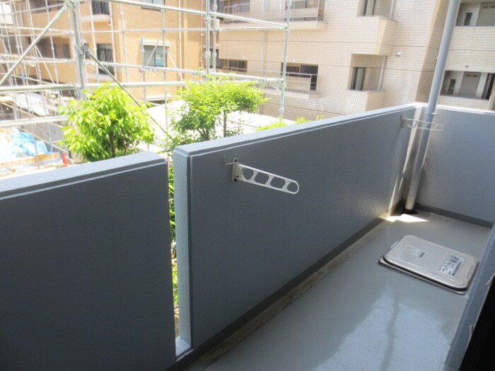 物件内観写真16　(ベランダ・バルコニー)