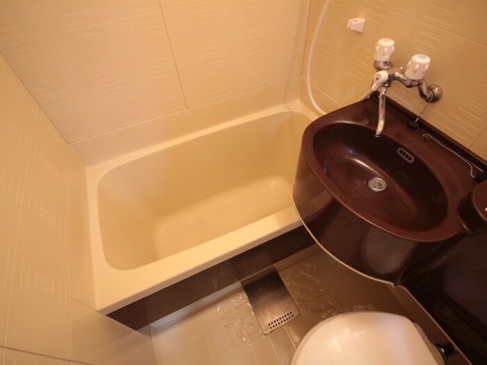 物件内観写真12　(バス／シャワールーム等)